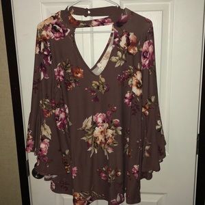 Boutique top beautiful print